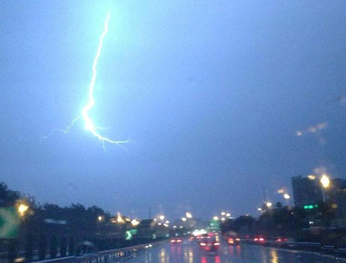 雷電的一般知識(shí)-雷電的放電過程及其主要特性