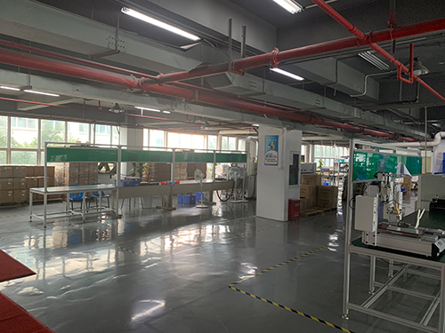 面粉加工廠、棉花倉、槍彈庫等有易爆物和易燃物建筑物的保護